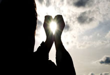 库日天，12 记三分，勇士赢得季后赛关键卡位赛.